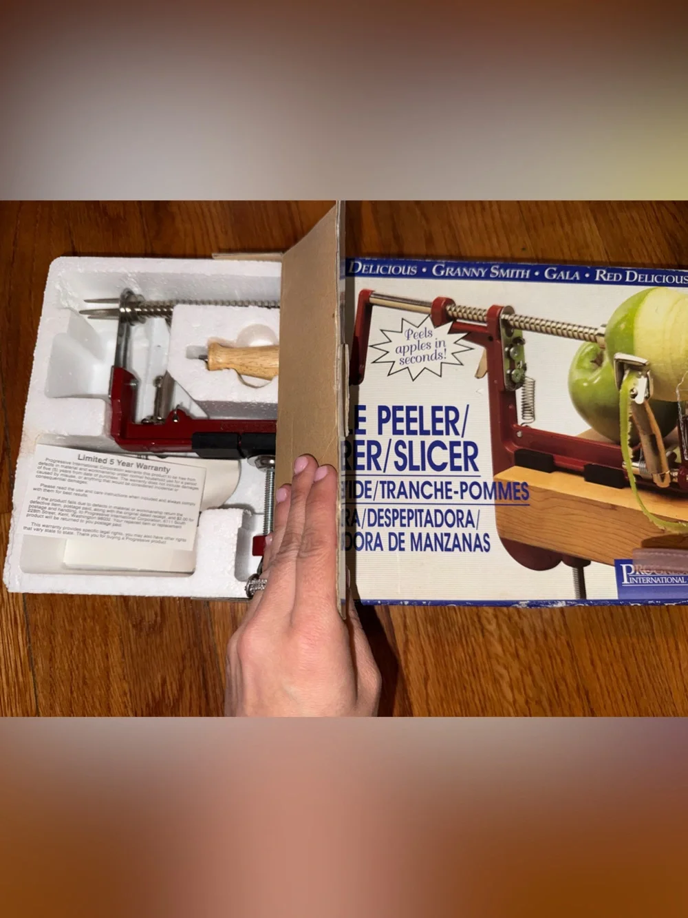 Progressive International Apple Peeler/Corer/Slicer BRAND NEW IN BOX VTG